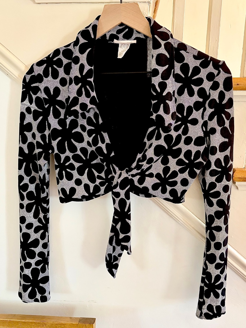 90s Vintage Groovy Floral Tie Front Top